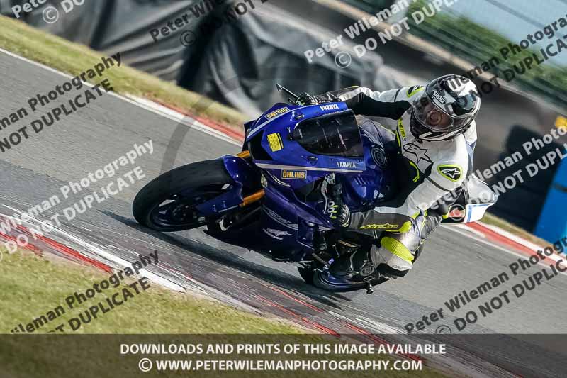 donington no limits trackday;donington park photographs;donington trackday photographs;no limits trackdays;peter wileman photography;trackday digital images;trackday photos